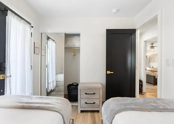 Cozy 3br -pool-old Town-vista Del Camino Park *